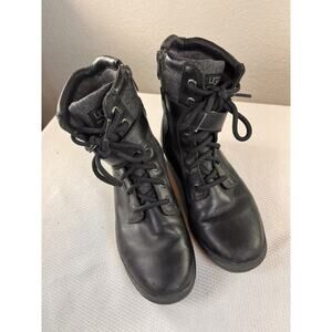 UGG - Women's Kesey Boots - Size 5.5